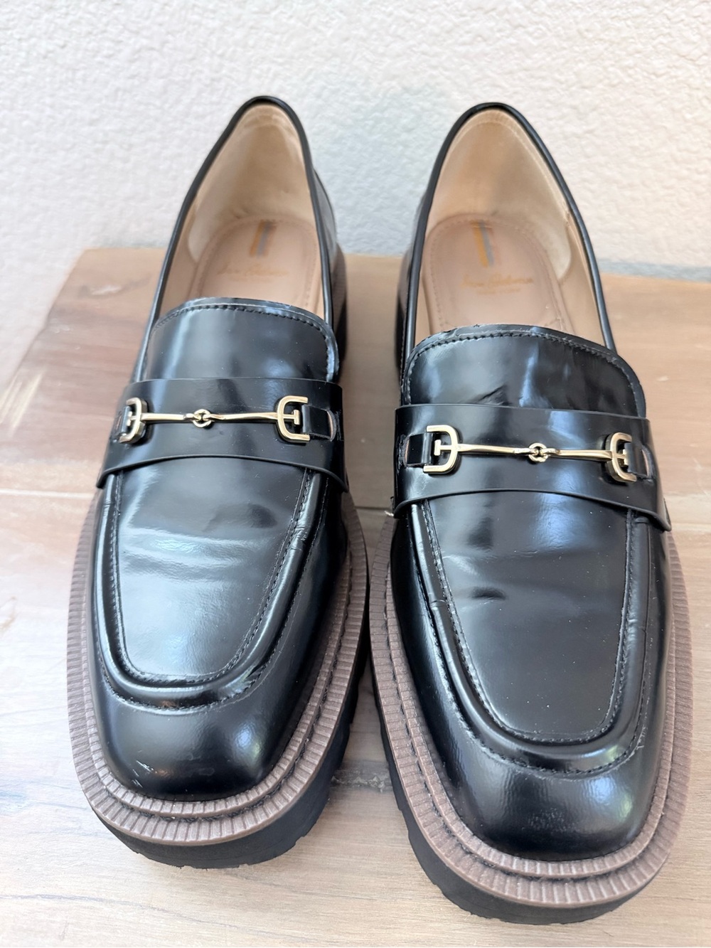 Sam Edelman Loraine Lug Sole Loafers Black Leather Gold Bit Size 10.5M EU 40.5